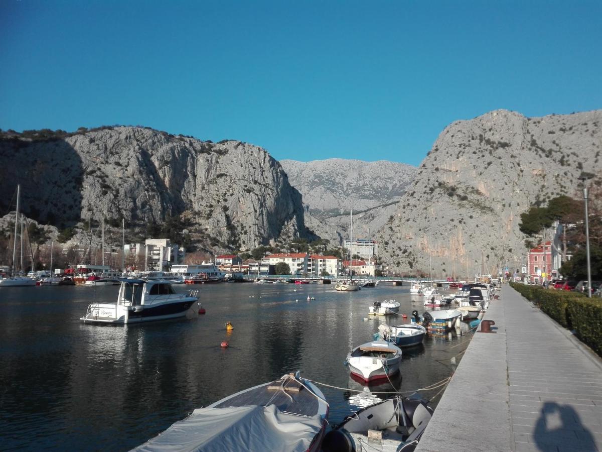 Apartment Zizi Omiš Exteriér fotografie