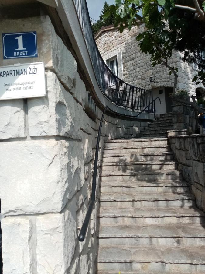 Apartment Zizi Omiš Exteriér fotografie