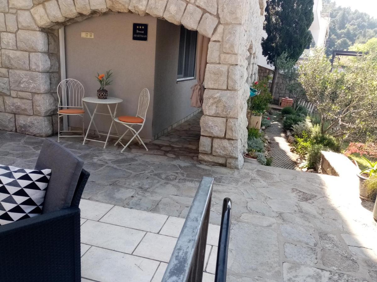 Apartment Zizi Omiš Exteriér fotografie